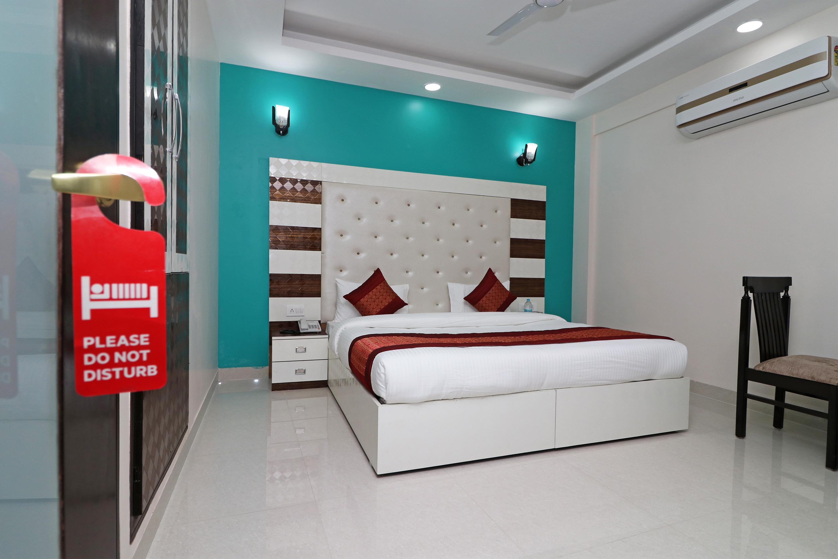 Oyo 12675 Hotel Star Inn New Delhi Exterior foto