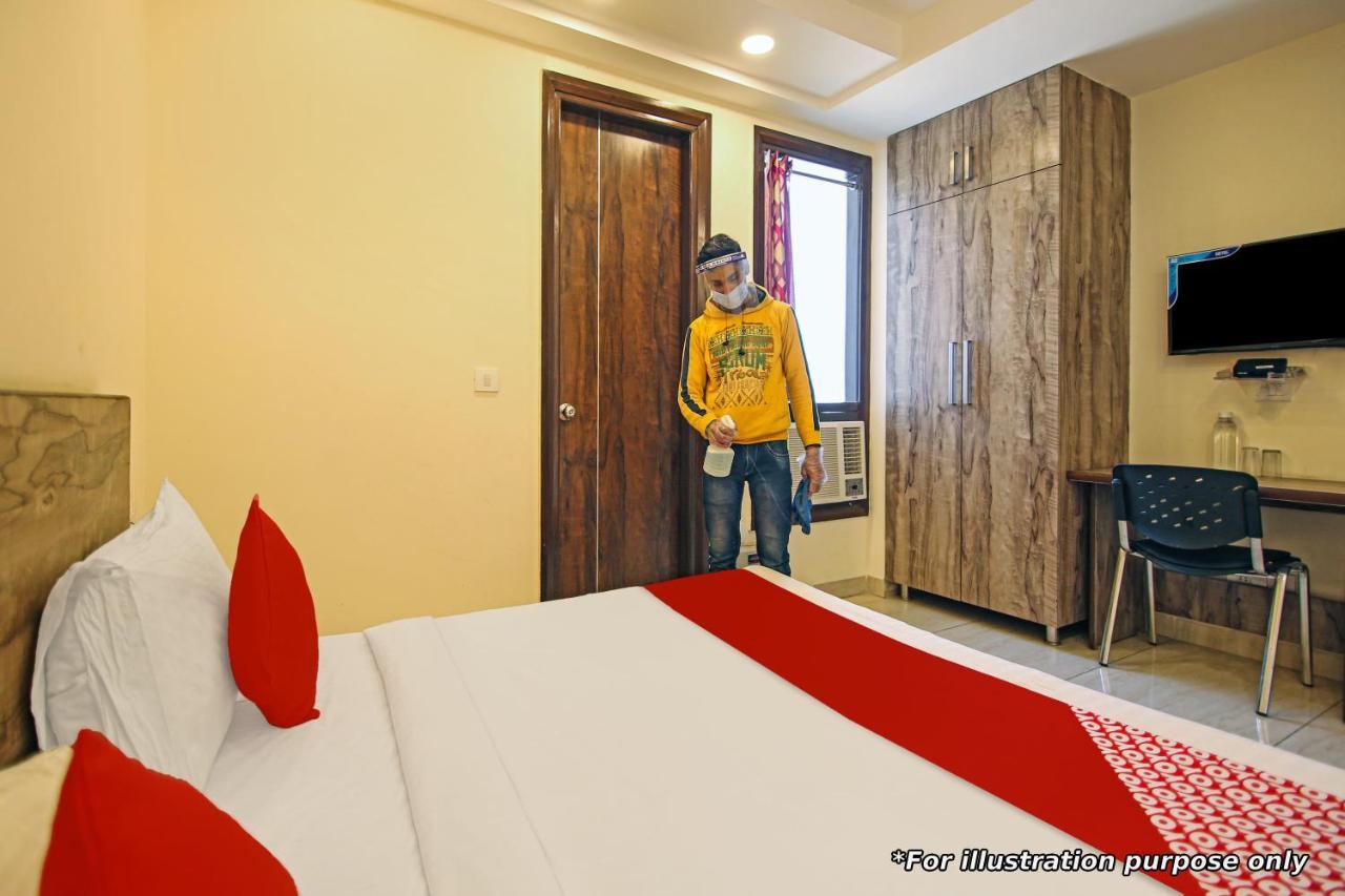 Oyo 12675 Hotel Star Inn New Delhi Exterior foto