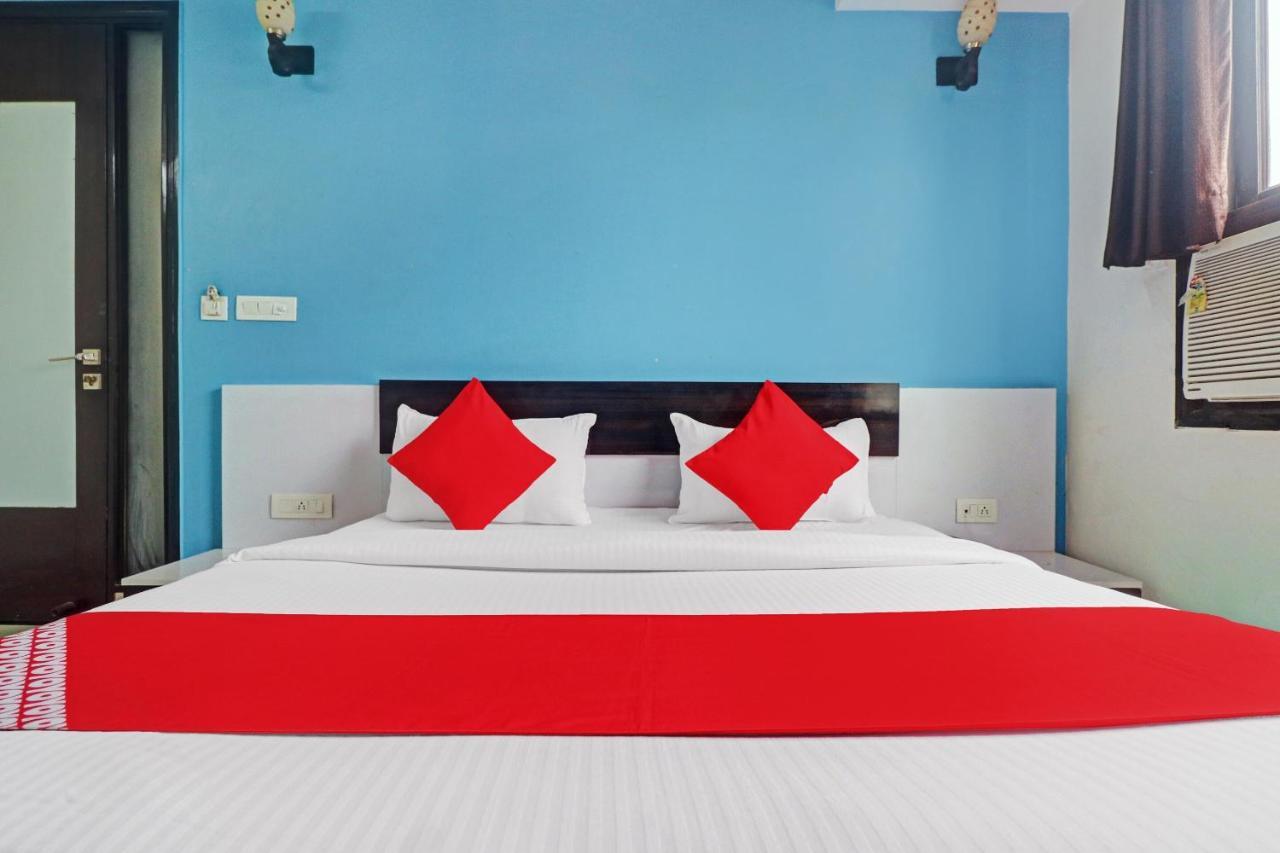 Oyo 12675 Hotel Star Inn New Delhi Exterior foto